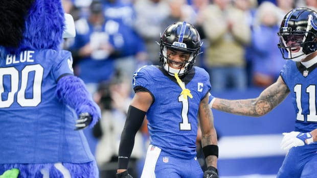 Indianapolis Colts wide receiver Josh Downs (1) is congratulated after scoring a touchdown Sunday, Oct. 22, 2023, during a game against the Cleveland Browns at Lucas Oil Stadium in Indianapolis.  